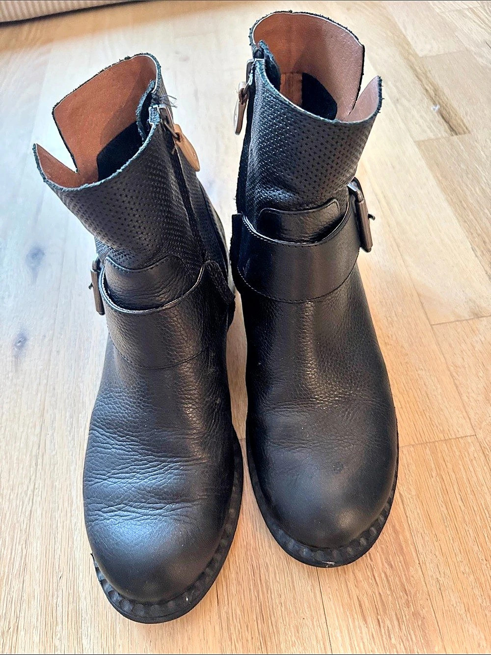 Gentle Souls Leather Moto Ankle Boots US 7.5